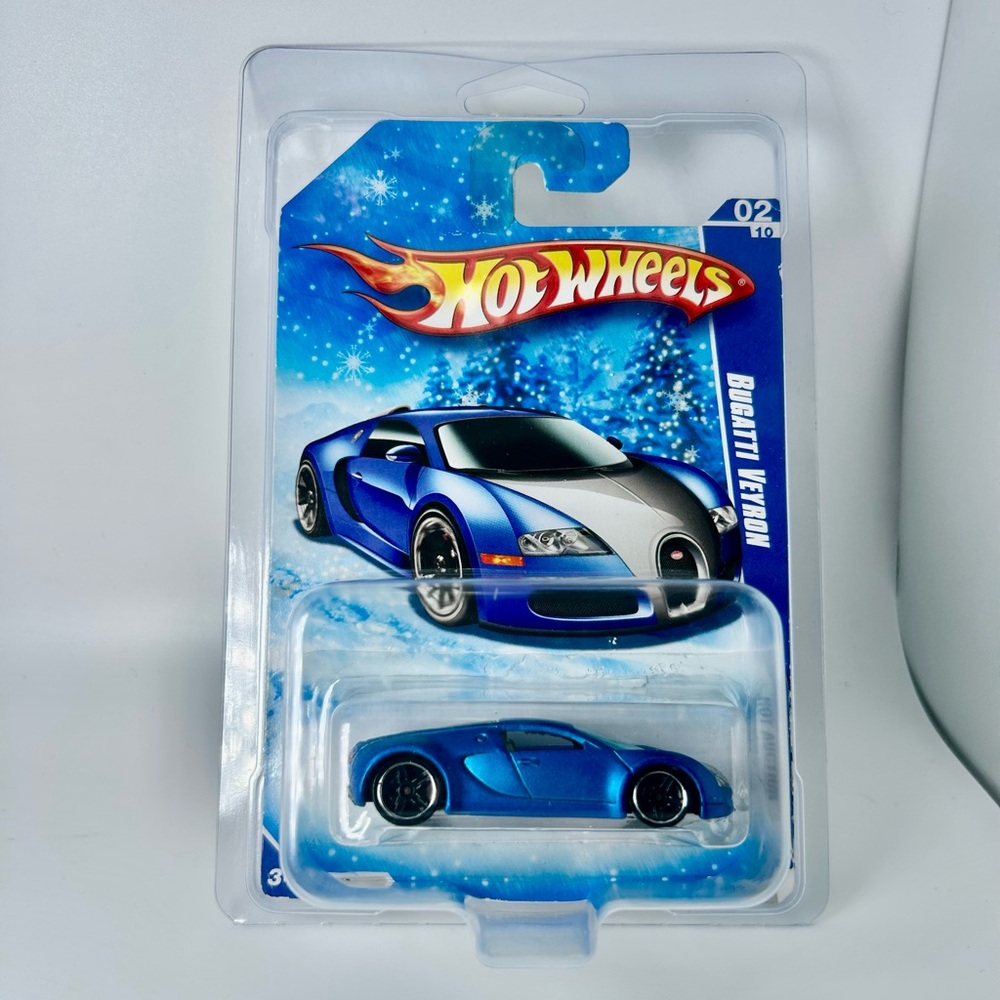 Hot Wheels Bugatti Veyron Blue 2010 Hot Auction Snowflake Card w/ Case Read Desc